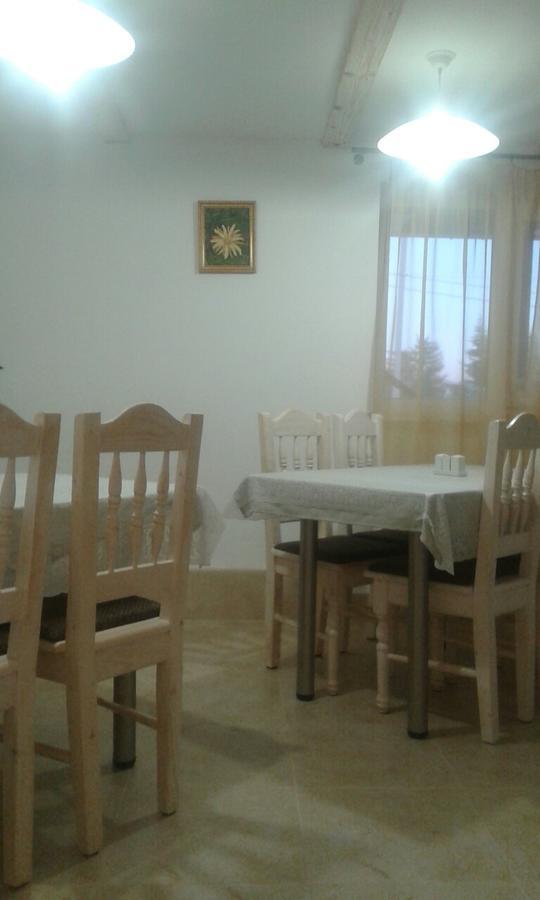 Cottage Palitra Yablunytsya Exterior foto